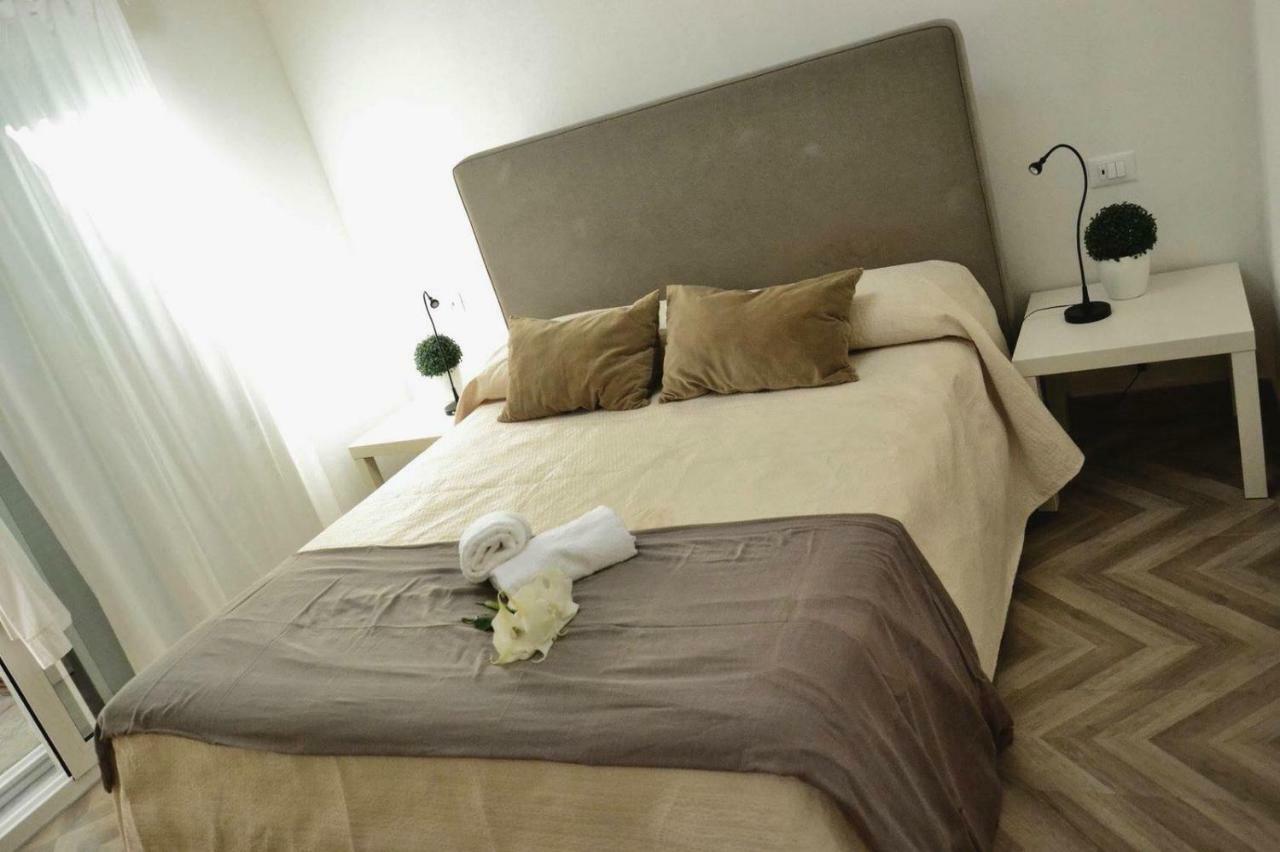 Green House Beach Hotel มอนเดลโล ภายนอก รูปภาพ